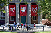 2023-24學年圣母大學管理學碩士學費約需37萬元