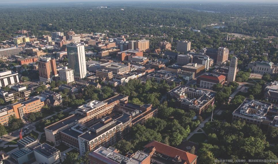 密歇根大學安娜堡分校本科.jpg