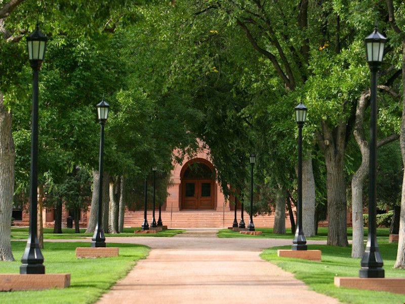 美國高顏值大學(xué)推薦