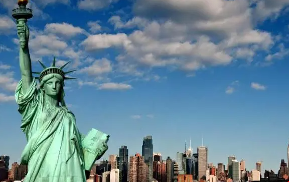 美國選校看什么