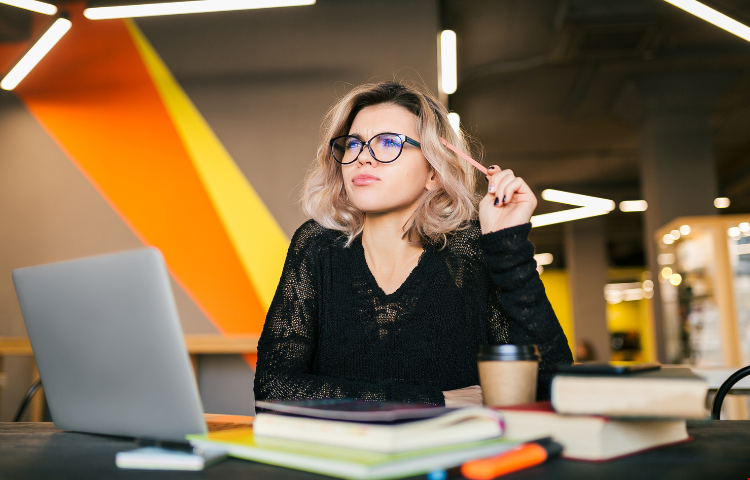 大學四年如何規(guī)劃加拿大碩士申請.png 大學四年如何規(guī)劃加拿大碩士申請.png