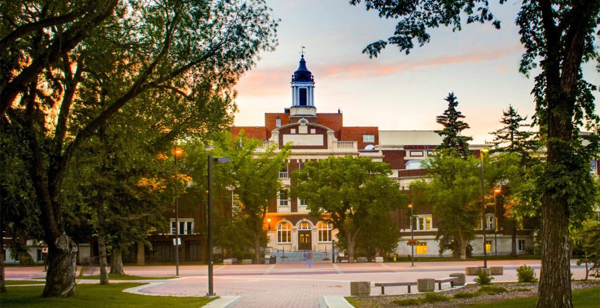 阿爾伯塔大學.jpeg 阿爾伯塔大學.jpeg