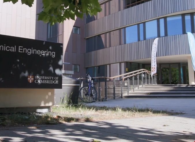 劍橋大學化學工程與生物技術部門.png