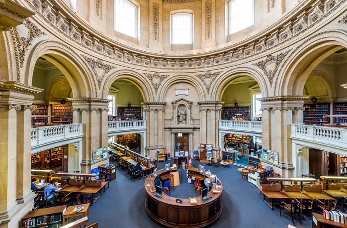 牛津大學(xué)本科.png 牛津大學(xué)本科.png